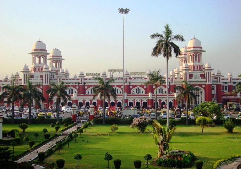 Most Beautiful And Impressive Railway Stations In India